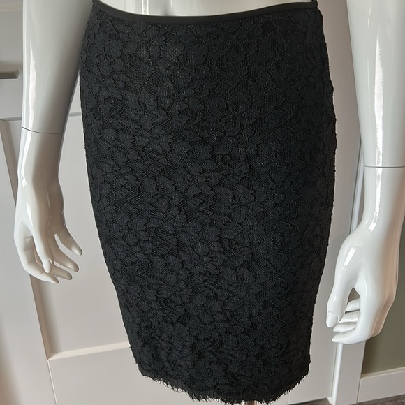 DVF Scotia Lace Pencil Skirt NWT - Picture 12 of 17